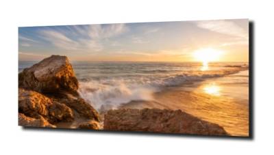 obraz na szkle Plaża, fale skały niebo 